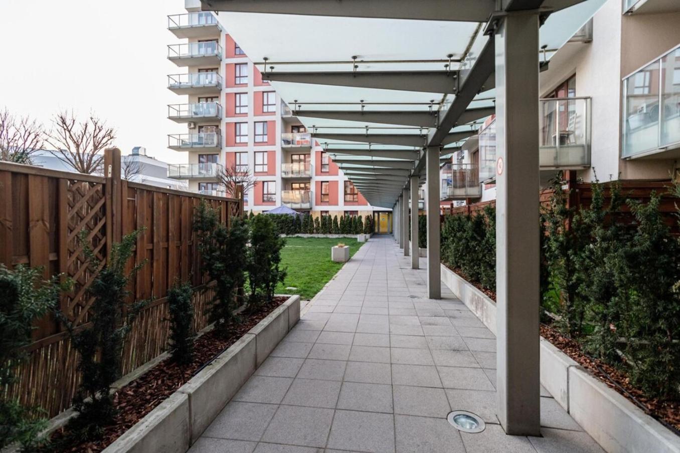 Apartament Pineapple Ochota, 3 Rooms, Parking Warszawa